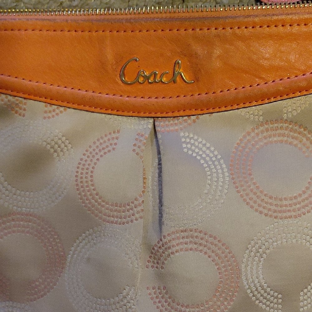 Coach Tan and Brown Women's Bag - Picture 6 of 9